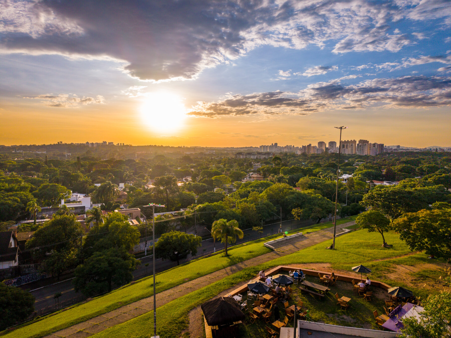 Praça Pôr do Sol